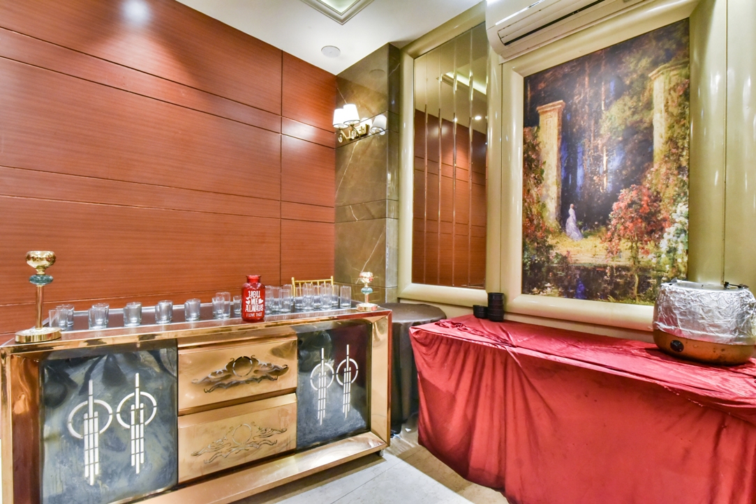 Hotel with restaurant in Amritsar